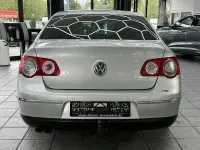 Gebraucht VW Passat Sportline 170 PS (125 kW) 2006 Reflex silver metallic Limousine