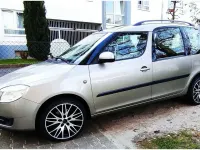 Gebraucht Skoda Roomster Comfort 105 PS (77 kW) 2007 Gelb Van / Kleinbus