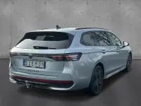 Gebraucht VW Passat R-line 150 PS (110 kW) 2024 Silber Kombi