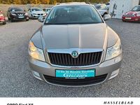 Gebraucht Skoda Octavia Elegance 105 PS (77 kW) 2012 Beige Limousine