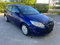 Usata Ford Focus 105 CV (77 kW) 2014 Blu Station wagon