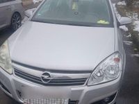 Gebraucht Opel Astra Selection 110 PS (80 kW) 2009 Silber Kombi