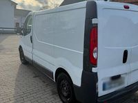 Gebraucht Opel Vivaro 90 PS (66 kW) 2012 Weiß Van / Kleinbus