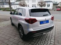 Gebraucht Suzuki Vitara 110 PS (80 kW) 2025 Silber SUV