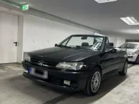 Gebraucht Peugeot 306 Cabriolet 121 PS (88 kW) 1995 Schwarz Cabrio