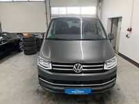 Gebraucht VW Multivan Highline 204 PS (150 kW) 2018 Grau Van