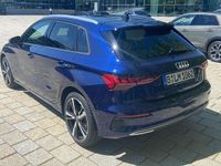 Gebraucht Audi A3 Ambiente 150 PS (110 kW) 2021 Blau Limousine