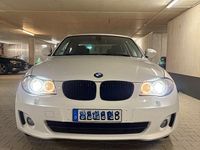 Gebraucht BMW 120 170 PS (125 kW) 2011 Weiß Kleinwagen