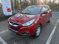 Gebraucht Hyundai ix35 Comfort 163 PS (119 kW) 2010 Rot SUV