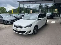 Gebraucht Peugeot 308 Allure 131 PS (96 kW) 2016 Lack weiss perlglänzend/metall Kombi