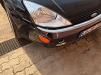 Gebraucht Ford Focus Ghia 115 PS (84 kW) 1999 Blau Kombi