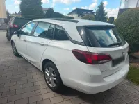 Gebraucht Opel Astra 136 PS (100 kW) 2017 Weiß Kombi