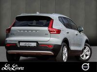 Gebraucht Volvo XC40 Core 163 PS (119 kW) 2023 Grau SUV