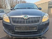 Gebraucht Skoda Fabia Ambiente 60 PS (44 kW) 2012 Grau Limousine
