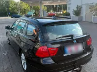 Gebraucht BMW 320 184 PS (135 kW) 2011 Schwarz Kombi