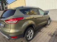 Gebraucht Ford Kuga Individual 150 PS (110 kW) 2013 Grün SUV