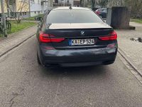 Gebraucht BMW 730 265 PS (194 kW) 2016 Limousine