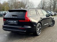 Gebraucht Volvo V60 Plus 456 PS (335 kW) 2022 Schwarz Kombi
