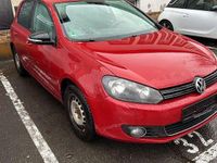 Gebraucht VW Golf VI Style 80 PS (58 kW) 2011 Rot Kleinwagen