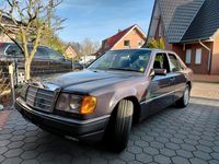 Gebraucht Mercedes E260 177 PS (130 kW) 1991 Limousine
