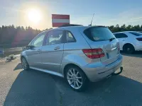 Gebraucht Mercedes B180 80 PS (58 kW) 2005 Silber Van / Kleinbus