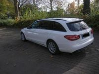 Gebraucht Mercedes C180 156 PS (114 kW) 2017 Weiß Kombi