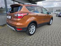 Gebraucht Ford Kuga Titanium 175 PS (128 kW) 2018 Braun SUV
