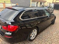 Gebraucht BMW 530 258 PS (189 kW) 2011 Schwarz Kombi