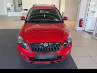 Gebraucht Skoda Roomster Elegance 85 PS (62 kW) 2015 Rot Van / Kleinbus