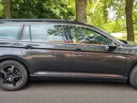 Gebraucht VW Passat 150 PS (110 kW) 2021 Grau Kombi