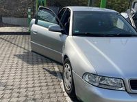 Gebraucht Audi A4 125 PS (91 kW) 1999 Silber Limousine