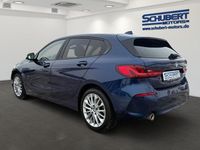 Gebraucht BMW 118 Advantage 140 PS (102 kW) 2019 Mediterranblau metallic Kleinwagen