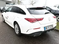 Gebraucht Mercedes CLA200 AMG line 150 PS (110 kW) 2023 Polarweiss Coupé