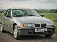 Gebraucht BMW 320 150 PS (110 kW) 1991 Silber Limousine