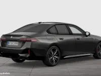 Gebraucht BMW 540 M Sport 286 PS (210 kW) 2025 Grau Limousine