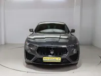 Usata Maserati Levante 530 CV (389 kW) 2020 Grigio SUV