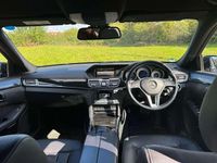 Gebraucht Mercedes E220 170 PS (125 kW) 2013 Schwarz Limousine