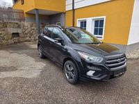 Gebraucht Ford Kuga ST-Line 120 PS (88 kW) 2017 Schwarz SUV