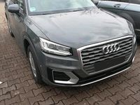 Gebraucht Audi Q2 115 PS (84 kW) 2018 Grau SUV