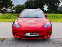 Gebraucht Tesla Model 3 Long Range AWD 366 kW (498 PS) 2022 Rot Limousine