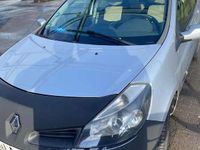 Gebraucht Renault Clio GrandTour Dynamique 101 PS (74 kW) 2008 Kombi