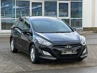 Gebraucht Hyundai i30 Trend 110 PS (80 kW) 2013 Schwarz Kombi
