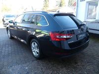 Gebraucht Skoda Superb Ambition 200 PS (147 kW) 2020 Schwarz Kombi