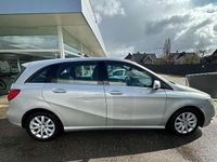Gebraucht Mercedes B180 109 PS (80 kW) 2013 Van / Kleinbus
