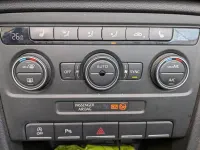 Second-hand VW Beetle Design 105 CP (77 kW) 2015 Negru Hatchback