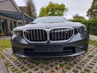 Gebraucht BMW i5 250 kW (340 PS) 2024 Sophistograu brillianteffekt Limousine