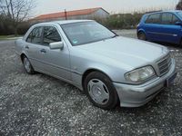 Gebraucht Mercedes C220 Classic 125 PS (91 kW) 1998 Silber Limousine