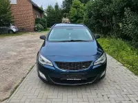 Gebraucht Opel Astra 125 PS (91 kW) 2011 Blau Kombi