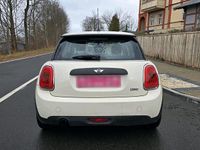 Gebraucht Mini Cooper 102 PS (75 kW) 2015 Gelb Kleinwagen
