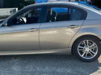 Gebraucht BMW 318 129 PS (94 kW) 2007 Gold Limousine